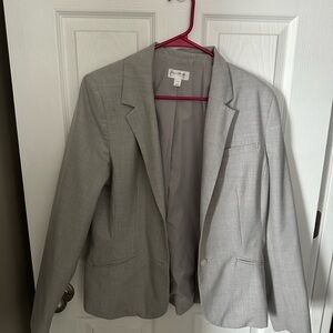 Isaac Mizrahi Elegant Gray Blazer